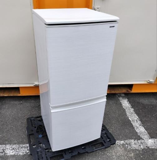 ◆受付終了◆美品◆2018年製◆シャープ 冷蔵庫 137L「つけかえどっちもドア」自動霜取り SJ-D14D