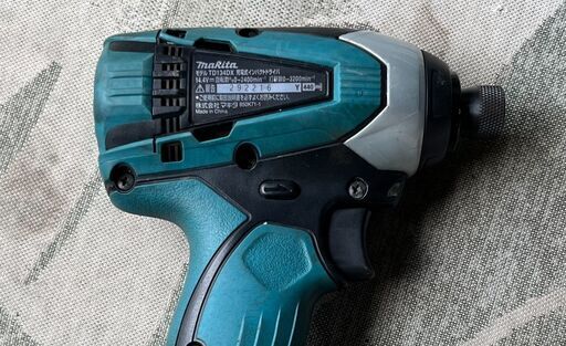 マキタ　TD134DX　インパクトドライバー　TD134DX2 14.4V　本体のみ