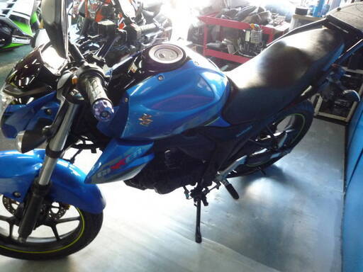 SUZUKI ジクサー150 青 格安提供車 エンジン始動動画 半額配送キャンペーン 期間限定 現状渡し諸経費￥0- 横浜 P-Yard SUZUKI ジクサー150 青 格安提供車 エンジン始動動画 半額配送