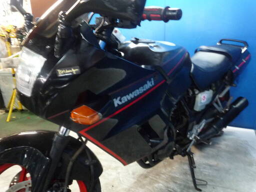 KAWASAKI GPX250R2 黒 格安提供車 格安配送キャンペーン 期間限定車体