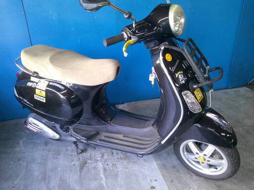 ベスパ LX125ie-3V 黒 格安提供車 エンジン始動確認 半額配送キャンペーン 期間限定車体価格 現状渡し諸経費￥0- 横浜 P-Yard