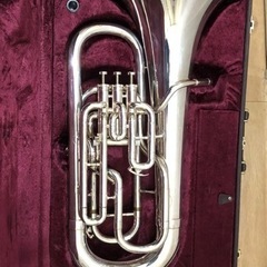 ユーフォニアム 
  