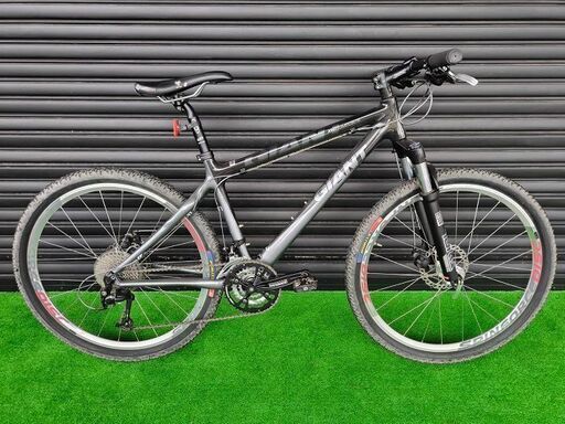 【マウンテンバイク】 GIANT ジャイアント XTC COMPOSITE エックスティーシー コンポジット  カーボンフレーム スポーツ自転車買取中【引取限定・現状渡し】三重県