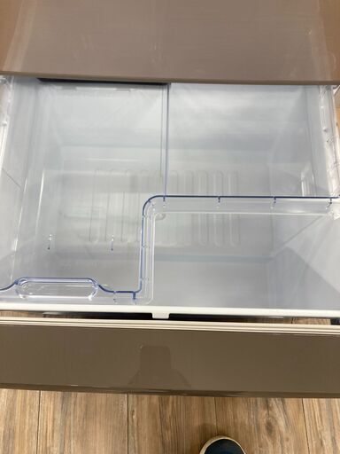 お値段お下げしました！！SHARP（シャープ）5ドア冷蔵庫のご紹介です