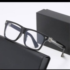 確かな品質　伊達メガネ