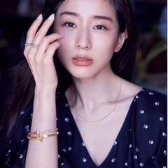 入手困難T1 リング 定価割れ 赤字覚悟 ブレスレット 田中みな実