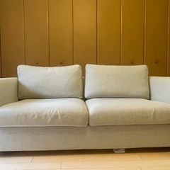 2人掛けソファ　VIMLE VIMLE ヴィムレ 2人掛けソファ, ワイドアームレスト付き グンナレド