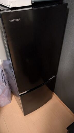 東芝 冷蔵庫 2021年製　右開き 一人暮らし GR-S15BS ブラック TOSHIBA