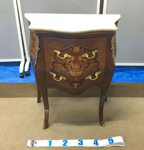EA280)2段チェスト 大理石天板 アンティーク調 エジプト輸入品 幅：約64cm 高さ：約78,5cm 奥行：約35cm 中古品【取りに来られる方限定】