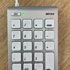 iMac2017、21.5インチ、ギーボード、マウス、テンキー付き