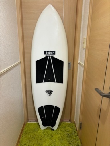 SUPER BRAND / SERIAL TRY HELIX 5.11 サーフボード ショート シリアル