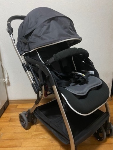 最終値下げ‼️アップリカ　ベビーカー　定価6.７万円‼️子供用品 ベビー用品 ベビーカー、バギー