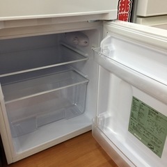 ELSONIC 2ドア冷蔵庫 83L EJ-R832WT F28-01