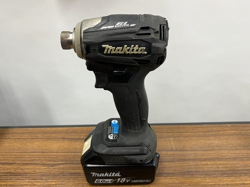 makita 充電式インパクトドライバ TD172D