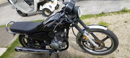 ＹＢ125spカフェレーサーカスタム　書類あり