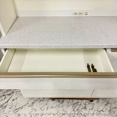 18474 共和産業 2枚ガラス扉食器棚 ◇大阪市内・東大阪市他 6,000円 