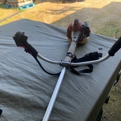 刈払機　草刈機　取引き中
