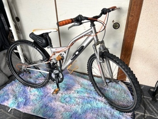 26インチMTB.Wサスペンション、SHIMANO18段変速