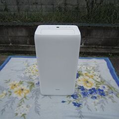 室内・家庭用 ポータブルクーラー IPA-2822G 2022年製 冷房/送風/除湿 