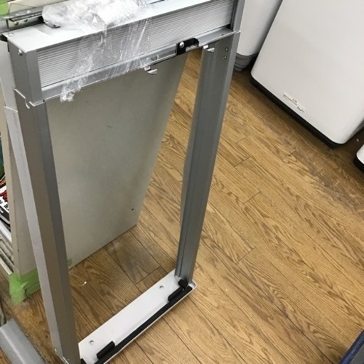 F-45【ご来店頂ける方限定】KOIZUMIのウィンドエアコンです