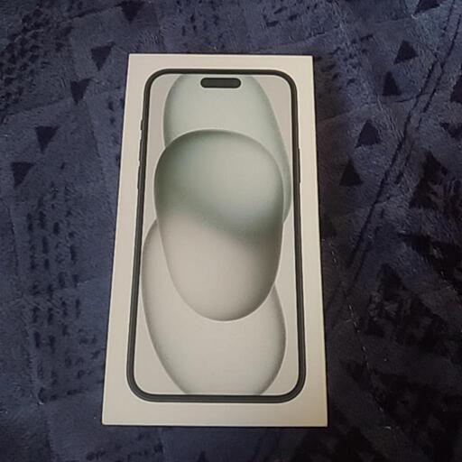 iPhone　15プラス新品本日限り