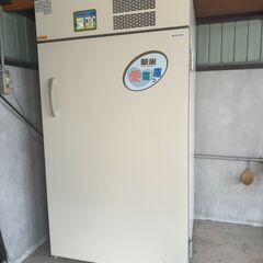 玄米保冷庫 MTR510FK 和菱テクニカ株式会社製