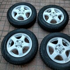 【良品】走行１０００ｋｍ未満　軽自動車　２０２３年製　スタッドレス　アルミ