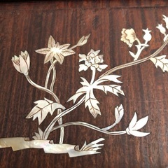 引き取り】高級紫檀螺鈿の段違い飾り棚幅120㎝ (my) 千里中央の  