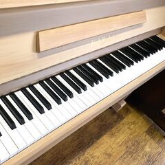 夏のクリアランスセール！オリジナルピアノ　黒から木目へ大変身！￥358,000-が！！！