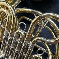 フレンチホルンholton h280 ケース付き