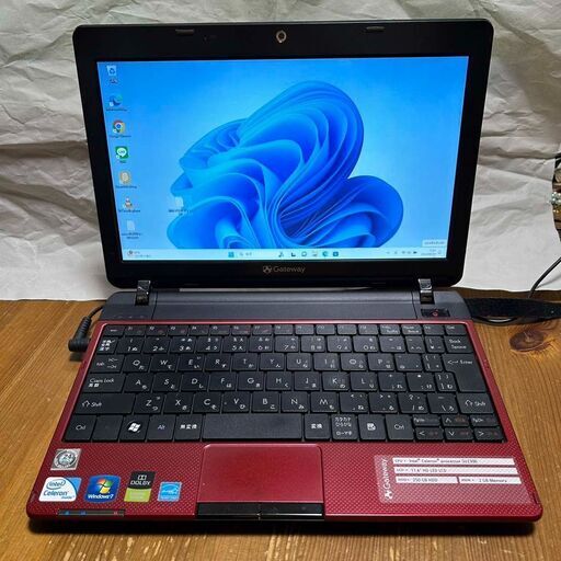 【Windows11home・Office2021pro付】 中古・Gateway11.6インチノートパソコン・SSD（新品）で高速（EC-1400-41R）