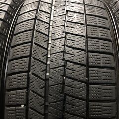 DUNLOP WINTER MAXX WM03 225/60R17 17インチ スタッドレス 4本 20年製 アルファード ヴェルファイア スバルXV等　(KTF021)