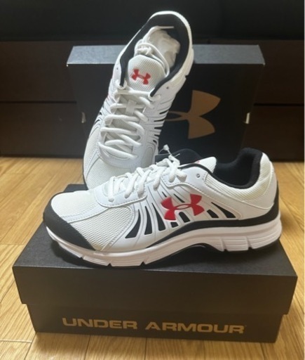 UNDER ARMOUR ランニングシューズ  28cm新品未使用