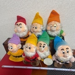 7人の小人　ぬいぐるみ　TOMY