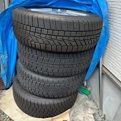 冬タイヤ（R17）ホイル付き