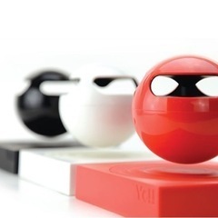 宙に浮くスピーカー   Yell HOVERIC ブラック