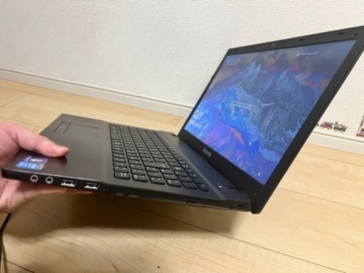 HDD 500GB 第4世代Core i5 メモリ4GB WEBカメラ有 OS window 10 15.6 inch