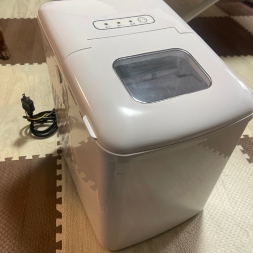 高速製氷機　製氷　ホワイト　型番:VS-ICE07