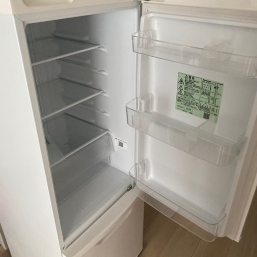 ☆ジモティー割引有り☆SHARP/2ドア冷蔵庫/SJ-D18J-W/179L/2023年