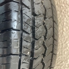値下げしました！アルミ付きタイヤ4本セット。ハイゼット。