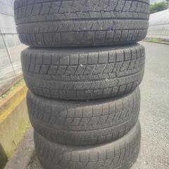 15㌅アルミホイール(weds JOKER)と15㌅スタッドレスタイヤ(BRIDGESTONE BLIZZAK VRX)の4本セット