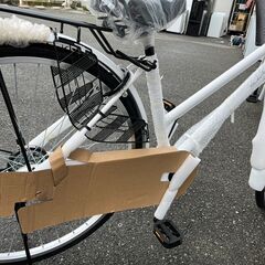🚵‍♀️毎度即売れの新品自転車！🚵‍♀️26インチ 自転車 LEDライト🚵‍♀️白 ホワイト  ママチャリ 21テクノロジー🚵‍♀️1001🚵‍♀️