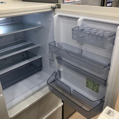 AQUAの3ドア冷蔵庫(AQR-27N)のご紹介です