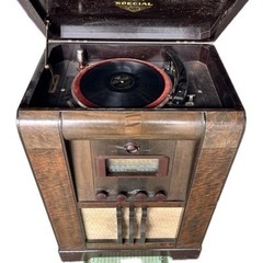 アンティーク風電気蓄音器
