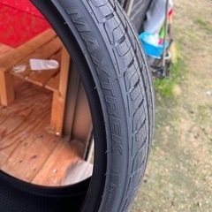 マックストレック、MAXTREK.245/30/20   