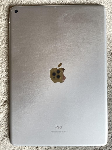 iPad 第9世代 10.2インチA2602 Wi-Fi silver 64GB バッテリー94 