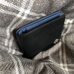 GUCCI 二つ折財布　