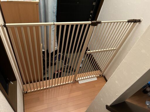 ペットゲート　猫通り抜け防止