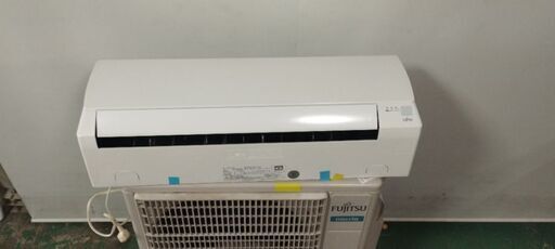 FUJITSU 壁掛けエアコン　2019年製　6畳用　33,880円 Fujitsu 2019 6畳 FUJITSU 壁掛けエアコン 2019年製 6畳用 33,880円