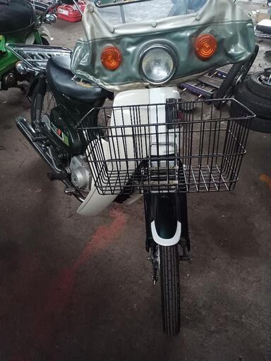 バイク  スーパーカブc70